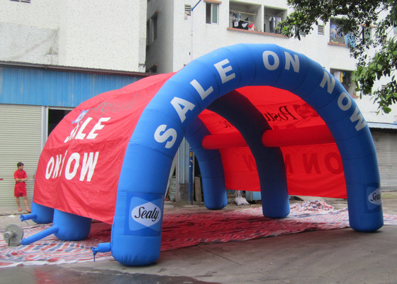 Tenda su ordinazione di esplosione dell'OEM, dimensione gonfiabile ad arco delle tende 8x6x4.5m della famiglia