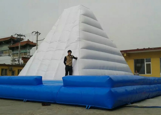 Parete rampicante gonfiabile commerciale, tela cerata del PVC di Platone della parete di arrampicata di esplosione