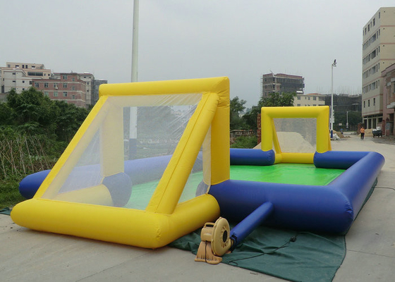 Giocattoli gonfiabili su ordine 18x10m ignifugo di sport per gioco di sport