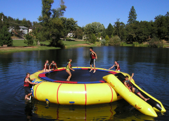 Trampolino gonfiabile Eco dell'acqua di stampa su ordinazione amichevole per il parco dell'acqua