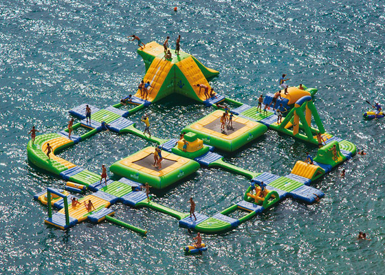 Parco rimbalzante dell'acqua di alta durevolezza, preventivo di corrosione di acqua di mare del parco dell'acqua di sport dell'acqua