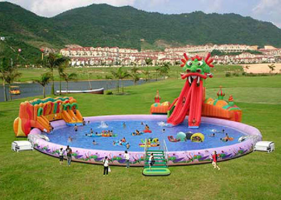 Logo che stampa stimolante resistente dell'acqua di puntura gonfiabile del campo da giuoco non alla pelle