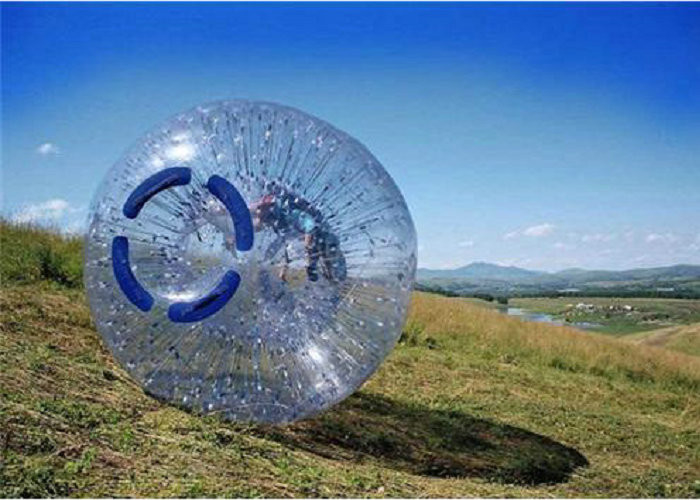 Palla all'aperto gonfiabile della bolla del rullo di Zorbing del diametro dei giocattoli 2.2m 2.6m del pascolo